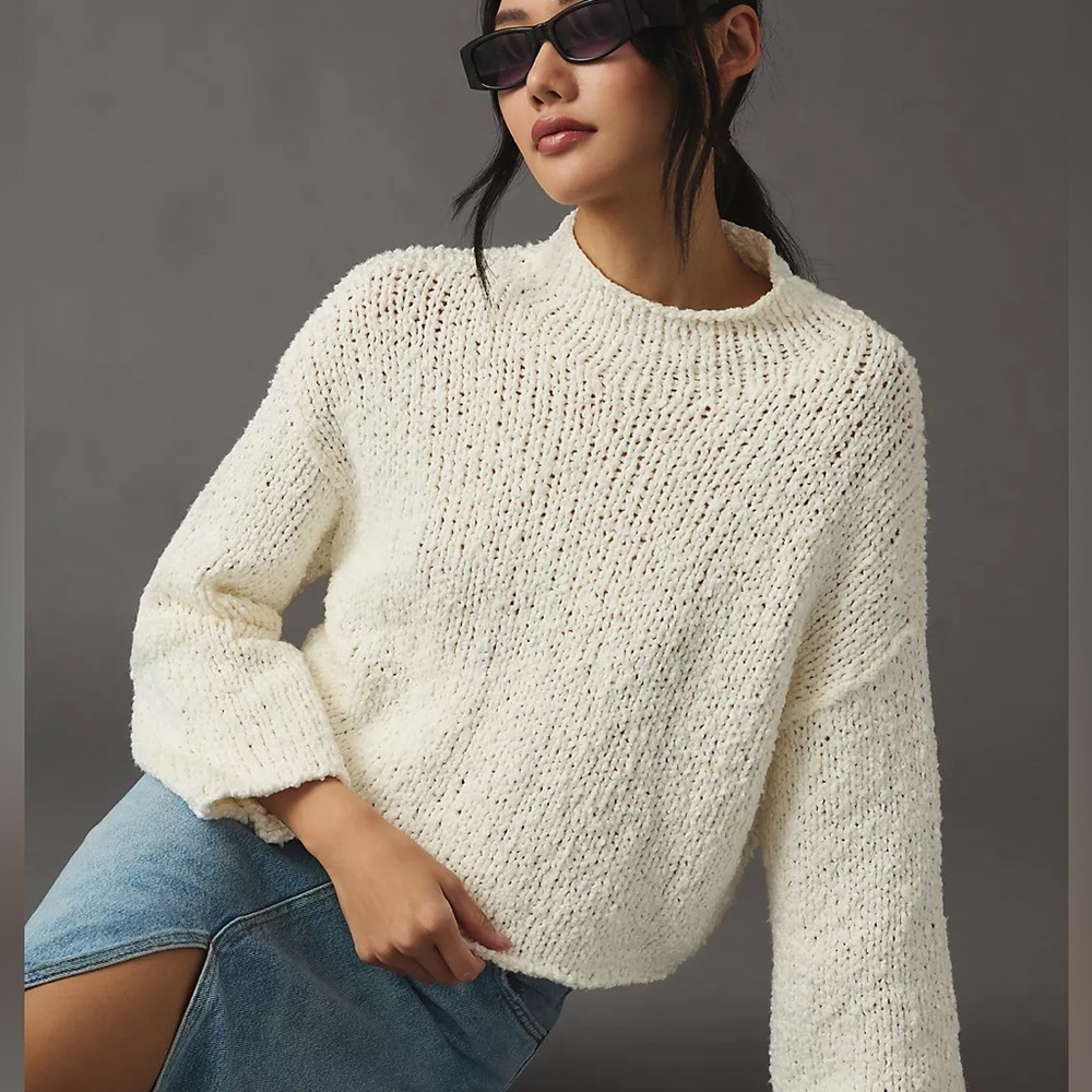 ANTHROPOLOGIE- cropped mock neck cable knit sweater in Small NWOT​